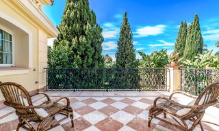 Notable villa española en venta con vistas al mar y una gran parcela en Sierra Blanca, Marbella 789631 