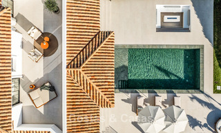 Villa moderno-mediterránea con vistas al mar en venta en una zona preferente de Nueva Andalucía, Marbella 789650 