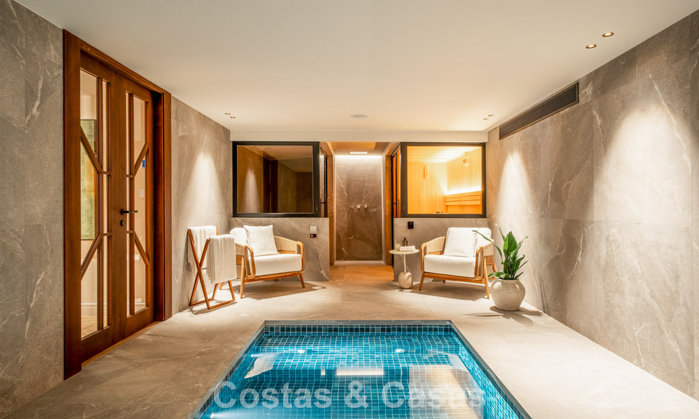 Villa moderno-mediterránea con vistas al mar en venta en una zona preferente de Nueva Andalucía, Marbella 789676