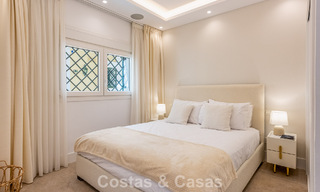 Amplia casa adosada, renovada de forma moderna, en venta en el corazón del valle del golf de Nueva Andalucía, Marbella 789990 