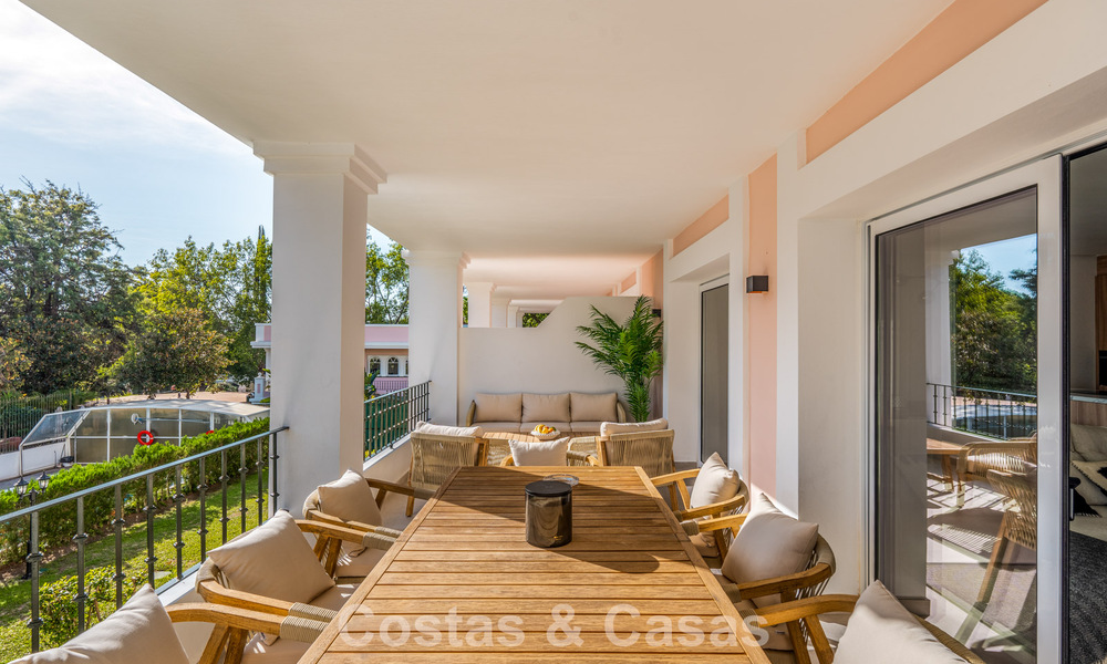 Viviendas de lujo en venta a un paso de todos los servicios en el Valle del Golf de Nueva Andalucía, Marbella 808491