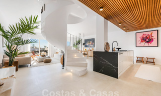 Viviendas de lujo en venta a un paso de todos los servicios en el Valle del Golf de Nueva Andalucía, Marbella 808500 