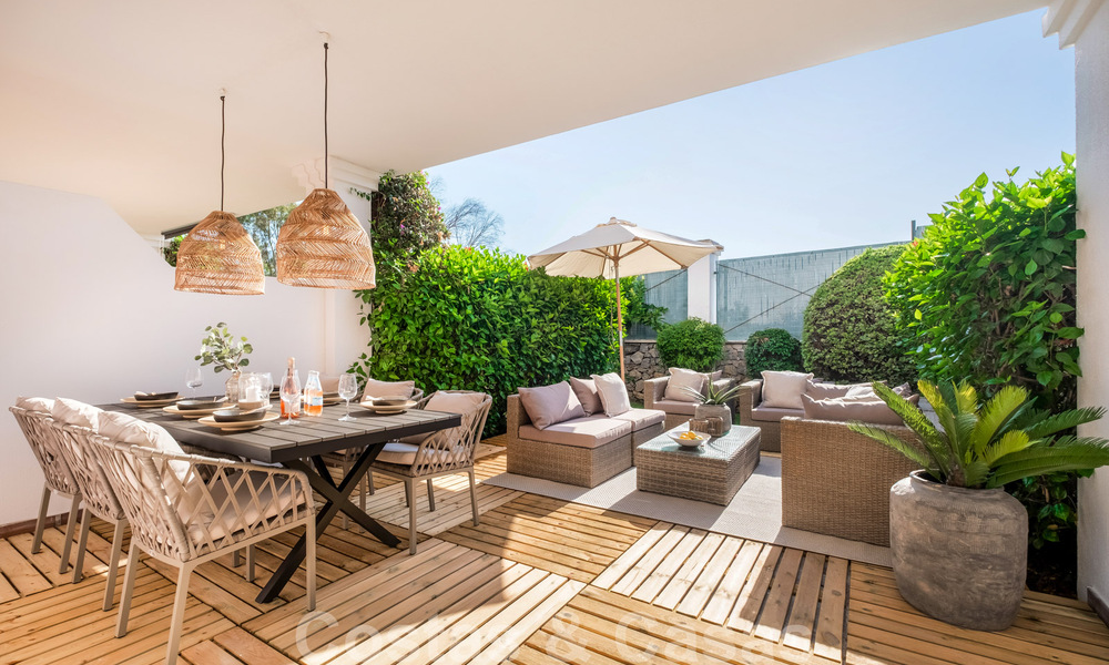 Viviendas de lujo en venta a un paso de todos los servicios en el Valle del Golf de Nueva Andalucía, Marbella 808507