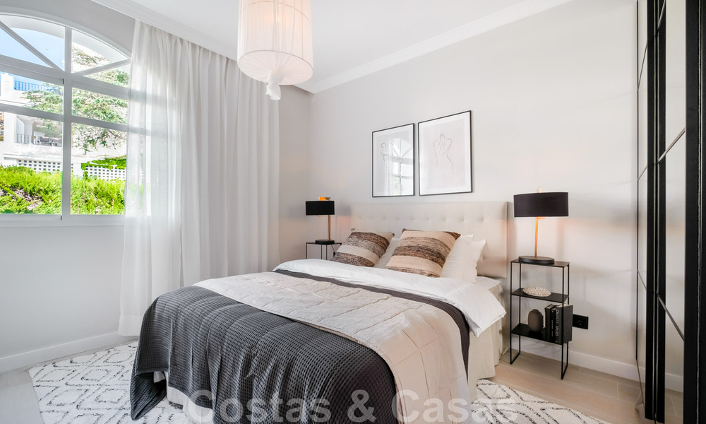 Viviendas de lujo en venta a un paso de todos los servicios en el Valle del Golf de Nueva Andalucía, Marbella 808511