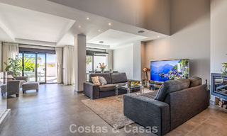 Amplia casa adosada en venta en la popular comunidad de Aloha Golf en Nueva Andalucía, Marbella 790166 