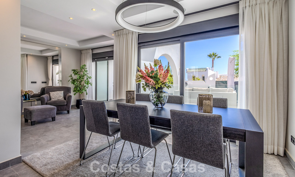 Amplia casa adosada en venta en la popular comunidad de Aloha Golf en Nueva Andalucía, Marbella 790169