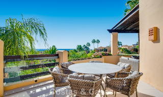 Ático modernizado y listo para entrar a vivir en venta en un complejo de lujo en la Milla de Oro de Marbella 790090 