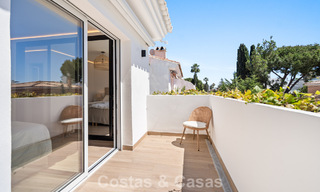 Encantadora adosada con interior contemporáneo en venta, a poca distancia de la playa y del centro de San Pedro, Marbella 790063 