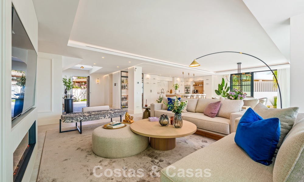 Villa de lujo renovada de primera clase en venta, situada en una comunidad preferida en La Quinta, Marbella - Benahavís 790240