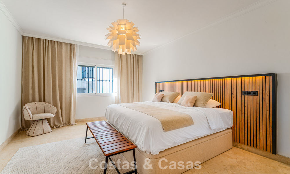 Apartamento modernamente renovado en venta en un magnífico complejo de Sierra Blanca en la Milla de Oro de Marbella 790289