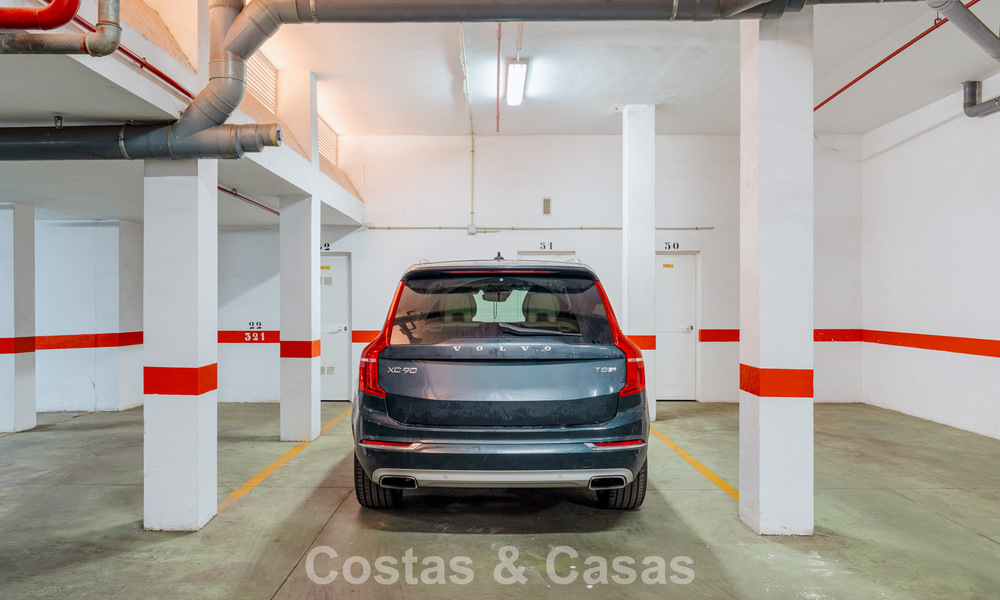 Apartamento modernamente renovado en venta en un magnífico complejo de Sierra Blanca en la Milla de Oro de Marbella 790301