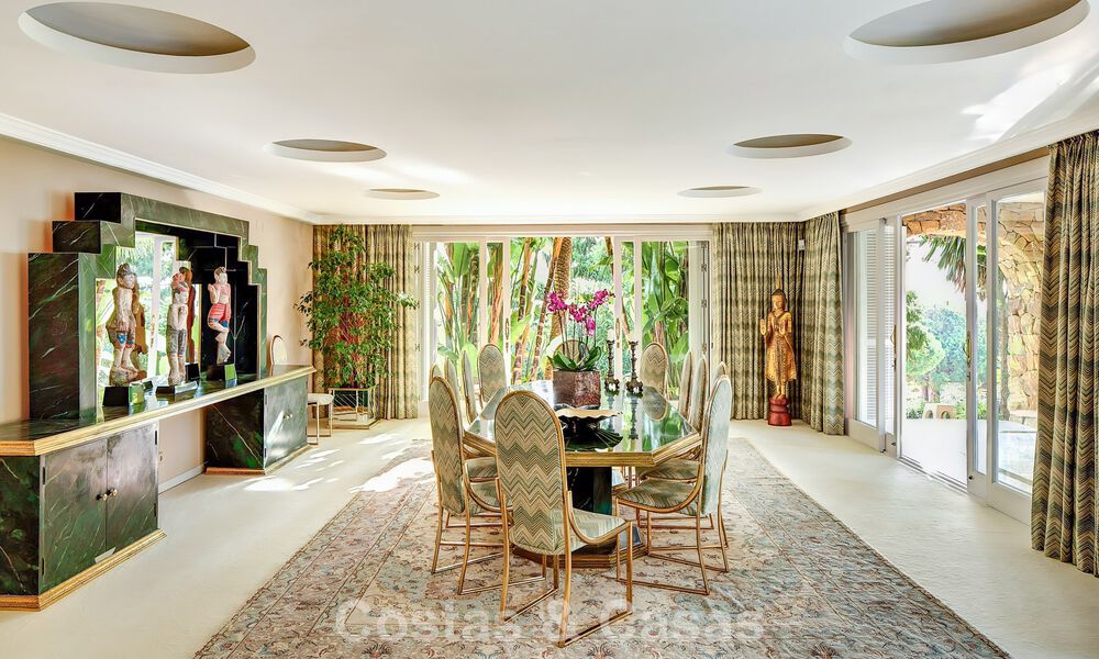 Majestuosa villa con arquitectura clásica en venta en la zona este de Marbella 790422