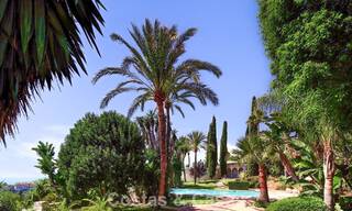 Majestuosa villa con arquitectura clásica en venta en la zona este de Marbella 790435 