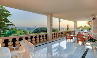 Majestuosa villa con arquitectura clásica en venta en la zona este de Marbella 790452 