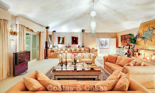 Majestuosa villa con arquitectura clásica en venta en la zona este de Marbella 790455 