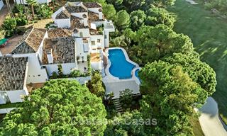 Apartamento dúplex renovado, listo para entrar a vivir, en venta con vistas a los campos de golf en La Quinta, Marbella - Benahavís 790498 