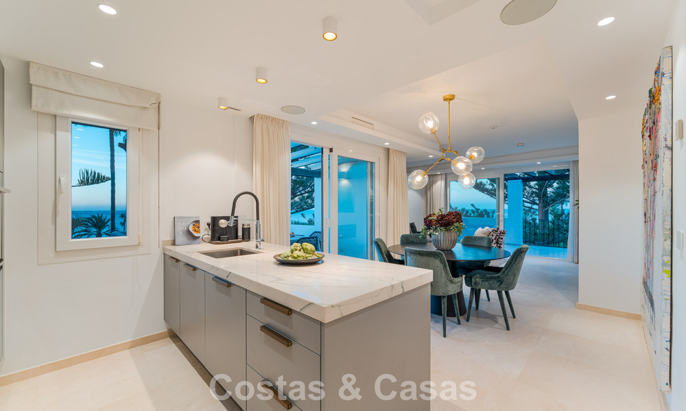 Ático dúplex amplio y renovado a pocos pasos de la playa en San Pedro, Marbella 790524