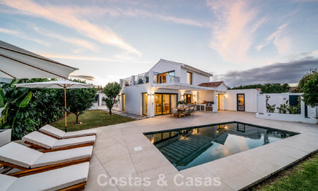 Villa de estilo mediterráneo moderno en venta a pocos minutos a pie de la playa y del centro de San Pedro, Marbella 790567