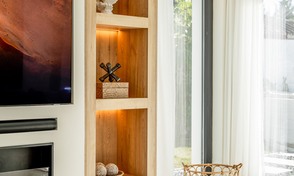 Villa de estilo mediterráneo moderno en venta a pocos minutos a pie de la playa y del centro de San Pedro, Marbella 790568