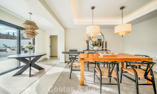 Villa de estilo mediterráneo moderno en venta a pocos minutos a pie de la playa y del centro de San Pedro, Marbella 790572 