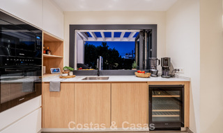 Villa de estilo mediterráneo moderno en venta a pocos minutos a pie de la playa y del centro de San Pedro, Marbella 790580 