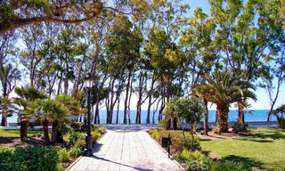 Villa de estilo mediterráneo moderno en venta a pocos minutos a pie de la playa y del centro de San Pedro, Marbella 790816 