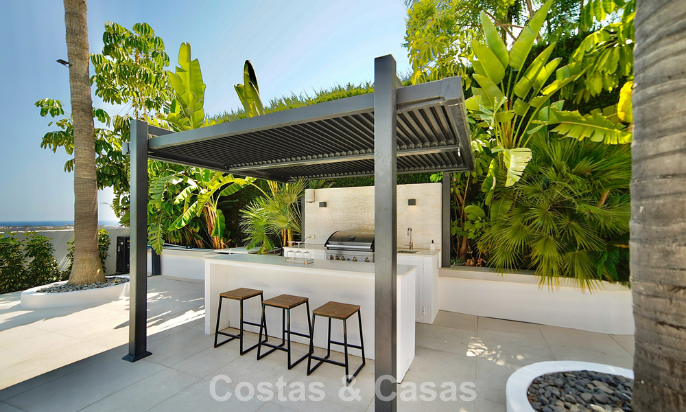 Amplia villa de lujo con vistas panorámicas al mar en venta en La Quinta, Benahavís - Marbella 790589