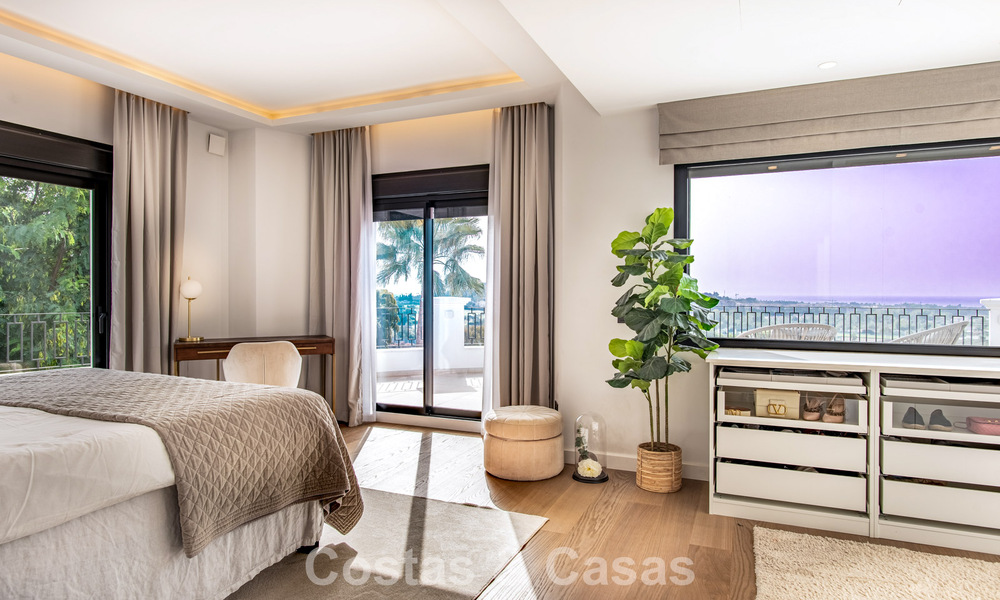 Amplia villa de lujo con vistas panorámicas al mar en venta en La Quinta, Benahavís - Marbella 790601
