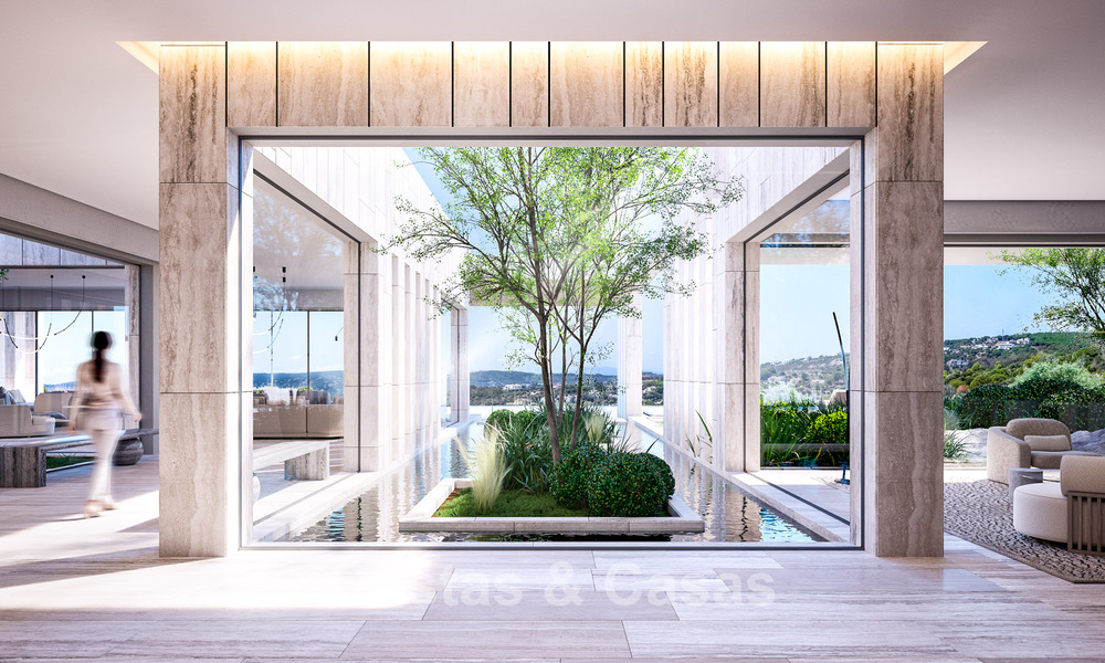 Villa de primera clase en venta con vistas al mar en un entorno cerrado y vigilado en Sotogrande, Costa del Sol 790701