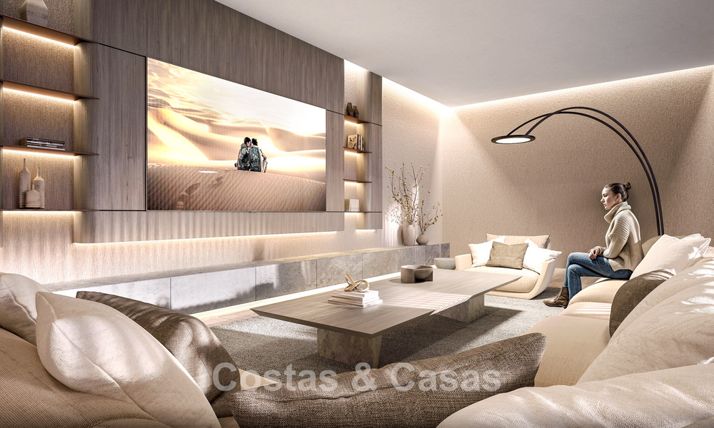 Villa de primera clase en venta con vistas al mar en un entorno cerrado y vigilado en Sotogrande, Costa del Sol 790709