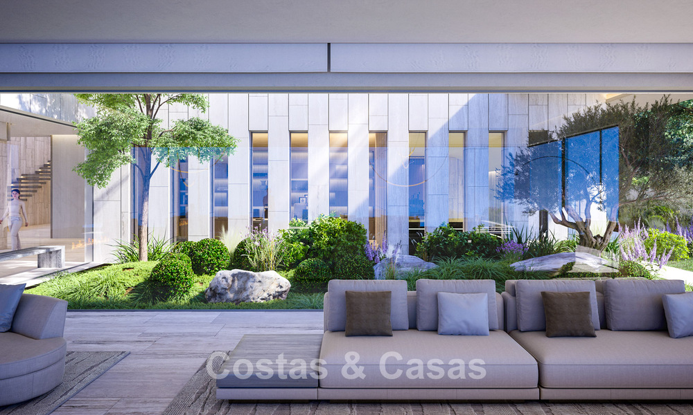 Villa de primera clase en venta con vistas al mar en un entorno cerrado y vigilado en Sotogrande, Costa del Sol 790734