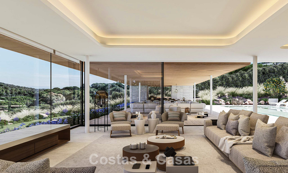 Villa de diseño arquitectónico en venta, en primera línea de golf, en una exclusiva urbanización privada en Sotogrande, Costa del Sol 790768