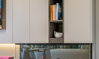 Amplio ático en venta con vista al mar en un icónico complejo, primera línea de playa entre Marbella y Estepona 790859 