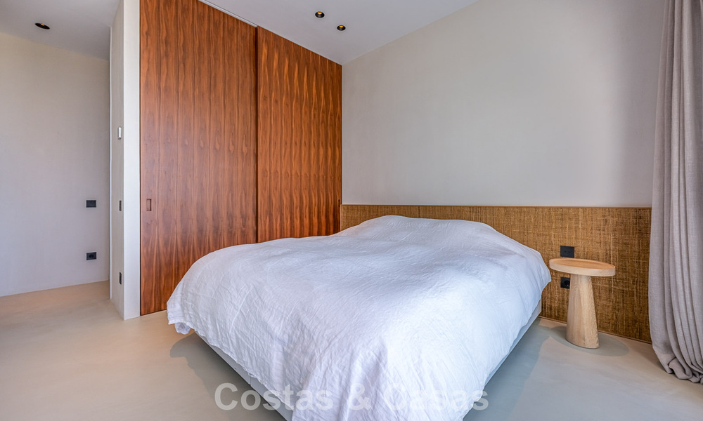 Apartamento moderno, luminoso y de lujo con vistas panorámicas al mar en venta en Benahavís - Marbella 791157