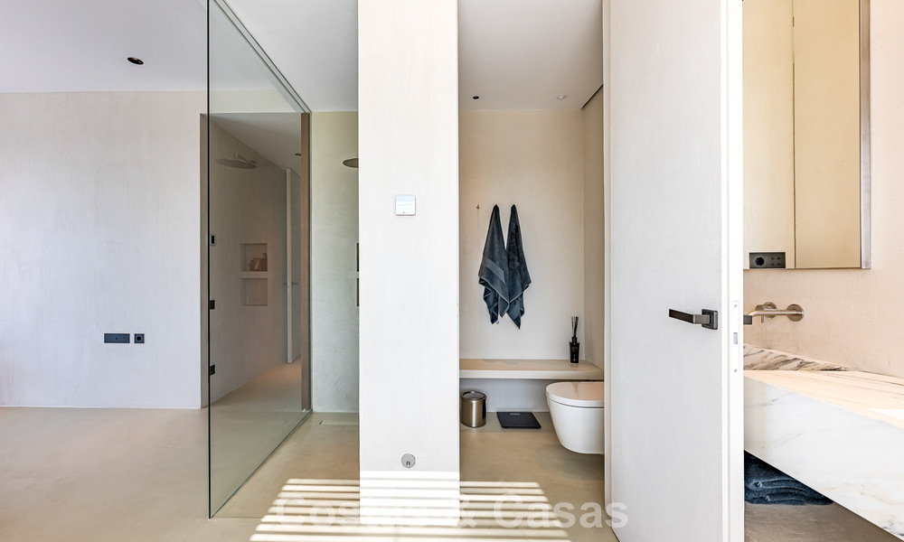 Apartamento moderno, luminoso y de lujo con vistas panorámicas al mar en venta en Benahavís - Marbella 791167