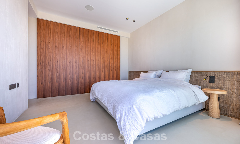 Apartamento moderno, luminoso y de lujo con vistas panorámicas al mar en venta en Benahavís - Marbella 791171