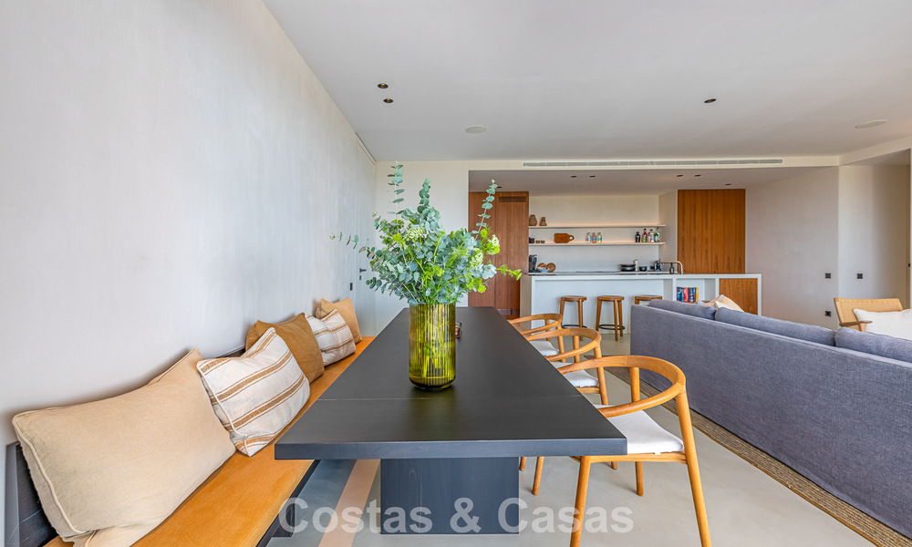 Apartamento moderno, luminoso y de lujo con vistas panorámicas al mar en venta en Benahavís - Marbella 791182