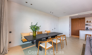 Apartamento moderno, luminoso y de lujo con vistas panorámicas al mar en venta en Benahavís - Marbella 791200 