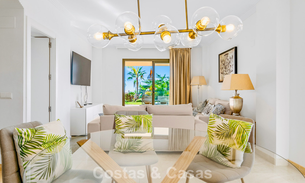 Apartamento con jardín y vistas al mar en venta en complejo cerrado en Marbella - Benahavís 791258