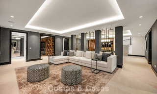 Impresionante villa contemporánea en venta en primera línea de golf en la New Golden Mile entre Marbella y Estepona 791392 