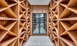 Impresionante villa contemporánea en venta en primera línea de golf en la New Golden Mile entre Marbella y Estepona 791398 