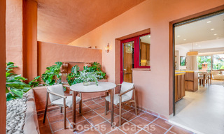 Adosado de lujo modernizado de 4 dormitorios en venta en la Milla de Oro de Marbella 791349 