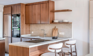 Adosado de lujo modernizado de 4 dormitorios en venta en la Milla de Oro de Marbella 791352 