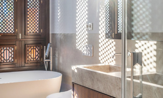 Adosado de lujo modernizado de 4 dormitorios en venta en la Milla de Oro de Marbella 791371 