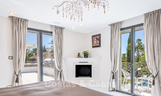 Villa exclusiva en venta, en primera línea de golf, en una prestigiosa urbanización de Nueva Andalucía, Marbella 791424 