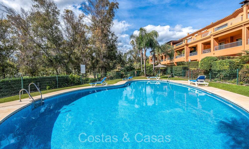 Benatalaya: Apartamentos de lujo en primera línea de golf en venta en la zona de Marbella - Benahavis 791113
