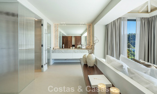 Exclusiva villa de lujo en primera línea de golf en venta en Marbella - Benahavís 791593 