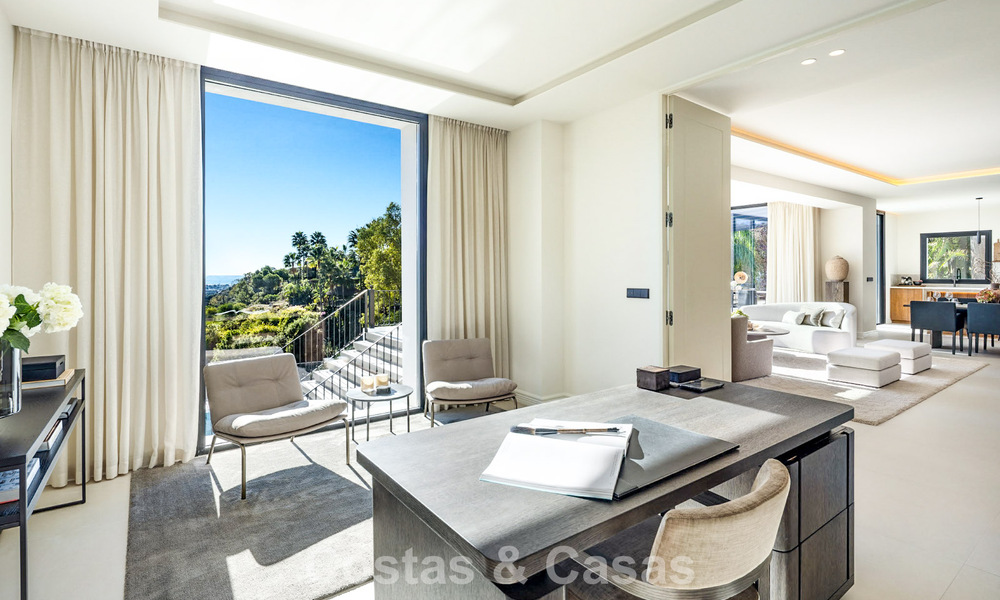 Exclusiva villa de lujo en primera línea de golf en venta en Marbella - Benahavís 791596