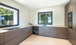 Exclusiva villa de lujo en primera línea de golf en venta en Marbella - Benahavís 791600 