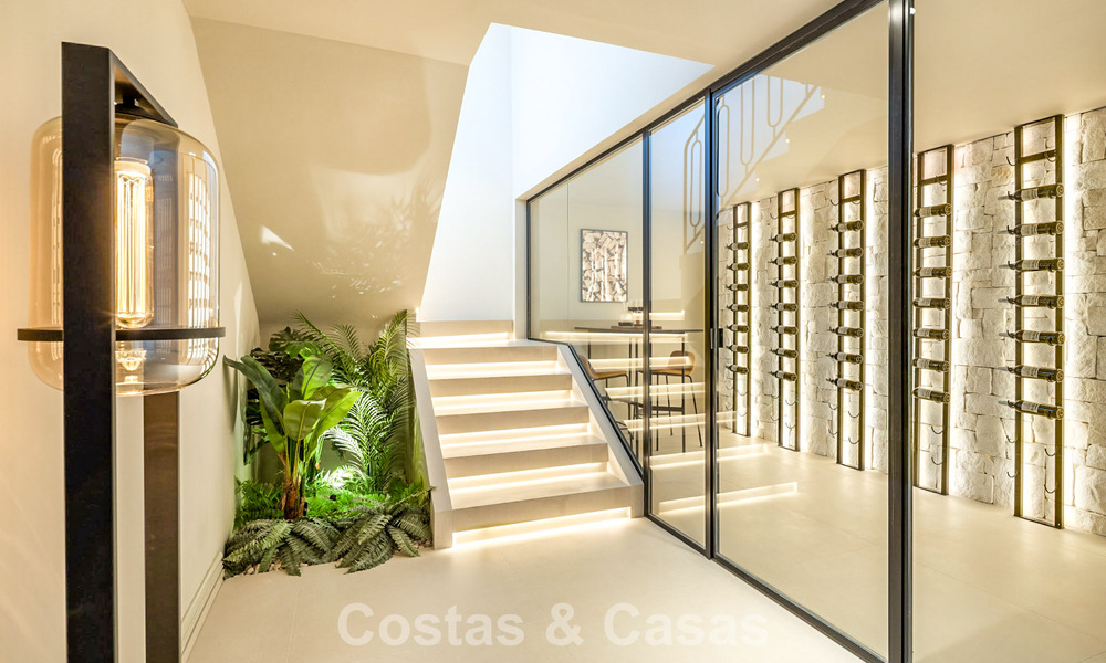 Exclusiva villa de lujo en primera línea de golf en venta en Marbella - Benahavís 791619